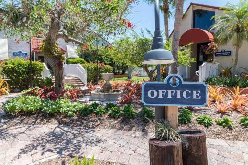 Apartamento East Gulf Condo #1041