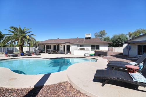 Apartamento 6br Ultra Luxury Home W Cool Pool