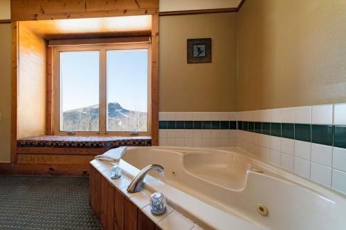 Hotel Caribou Highlands Lodge