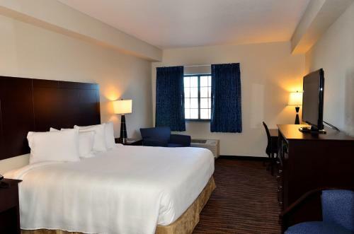 Hotel Cobblestone Inn & Suites - Holstein