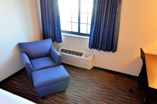 Hotel Cobblestone Inn & Suites - Holstein