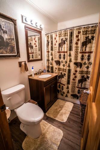 Bears Den B&B And Lodging