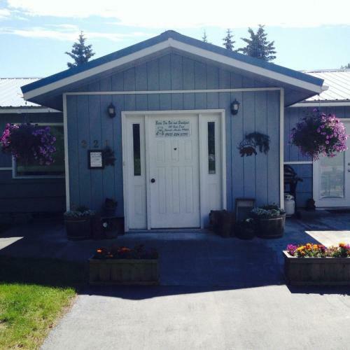 Bears Den B&B And Lodging