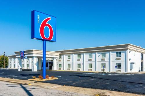 Hotel Motel 6 Ft Lee, Petersburg