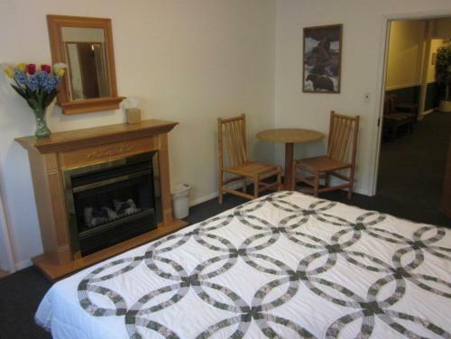 Bear Creek Lodge