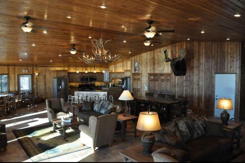 Hotel Lewis & Clark Resort