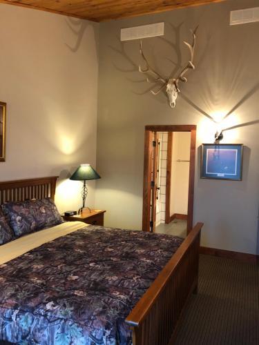 Comstock Premier Lodge Llc