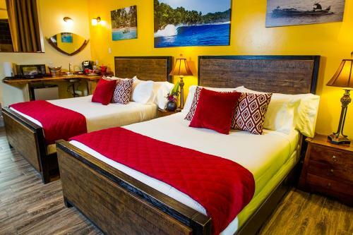 Nomads Hotel