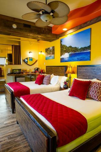 Nomads Hotel