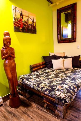 Nomads Hotel