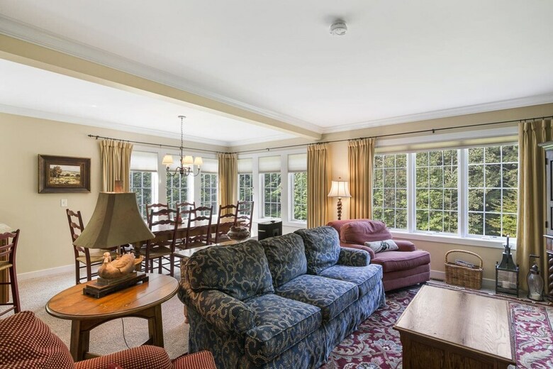 700 B Topnotch