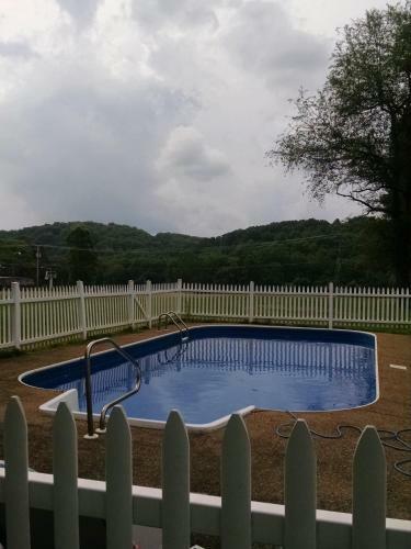 Bed & Breakfast Mountain Laurel Inn