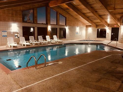 Hotel Regency Inn And Suites