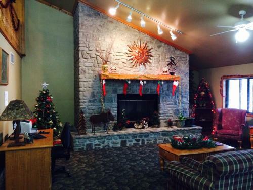 Hotel Regency Inn And Suites
