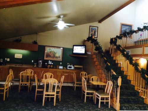 Hotel Regency Inn And Suites