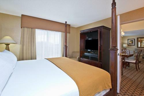 Hotel Holiday Inn Express & Suites - Sharon-hermitage