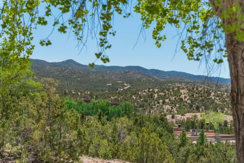 2 Bedroom - Secluded - Acoma