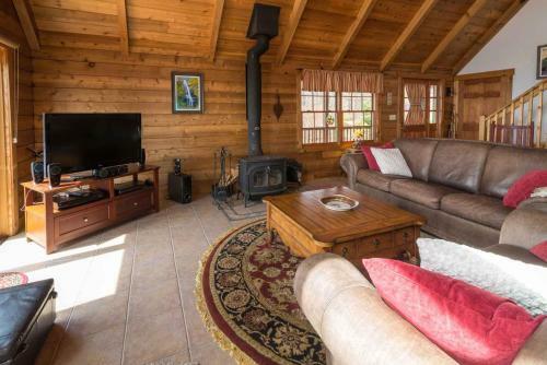 Cool View Cabin