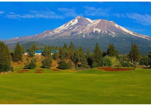 Apartamento Lake Shastina Golf Resort