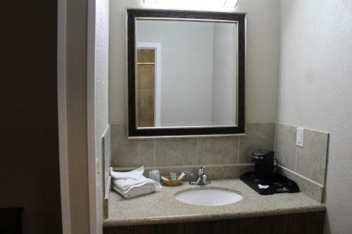Hotel Regency Inn