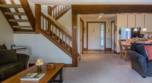 Saltbox By Carefree Quechee Vacations