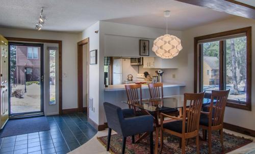 Saltbox By Carefree Quechee Vacations