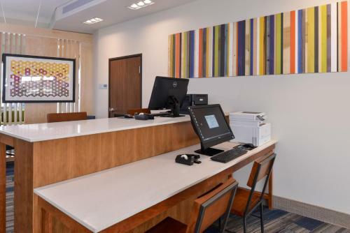 Hotel Holiday Inn Express Melbourne West