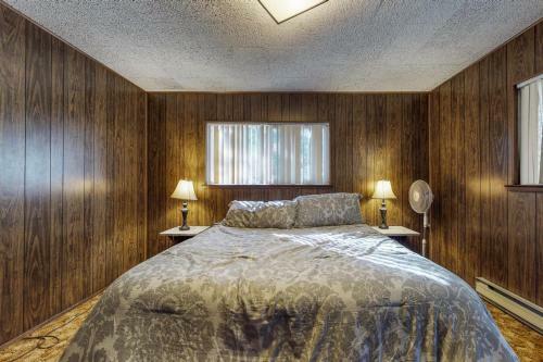 Pond View Lodge