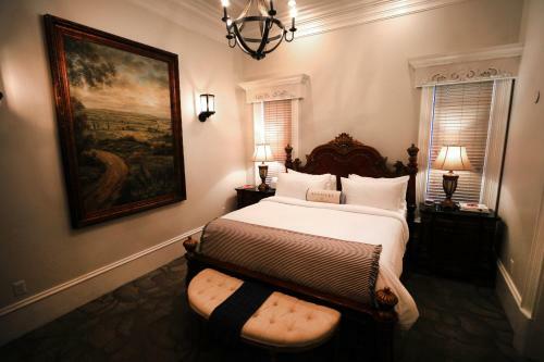 Hotel Kentucky Castle