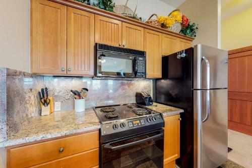 Eagle Springs East 107: Lady Fern Suite