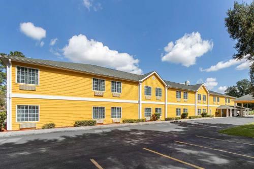 Hotel Quality Inn