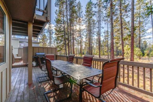 28 Cypress