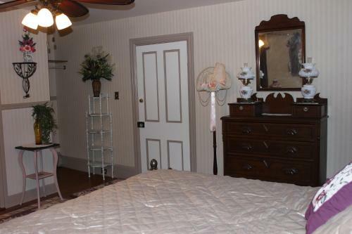 Carriage Stop Bed & Breakfast