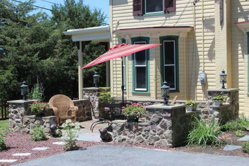 Carriage Stop Bed & Breakfast
