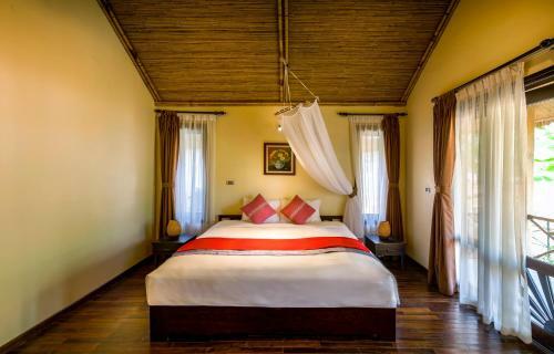Mai Chau Villas