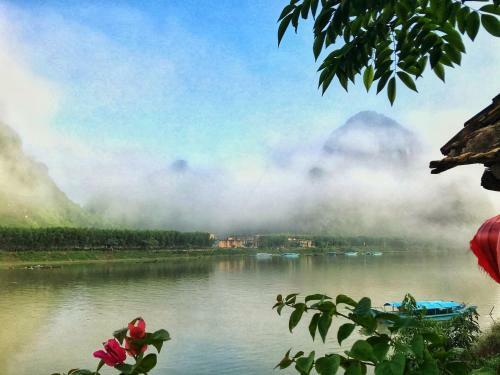 Lodge Phong Nha Coco House