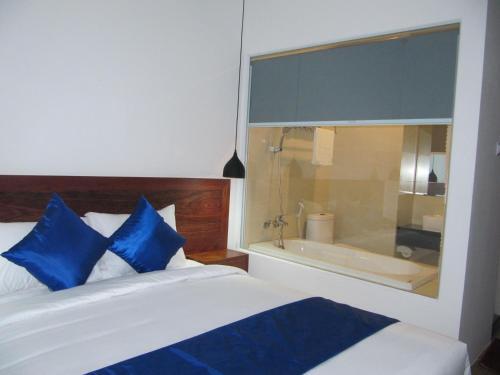 Hotel Kh�ch S?n Hi?p Y?n