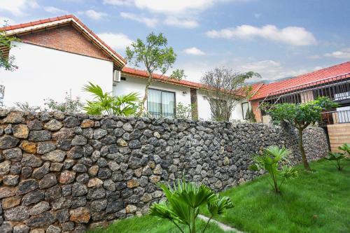 Bed & Breakfast Trang An La Casa