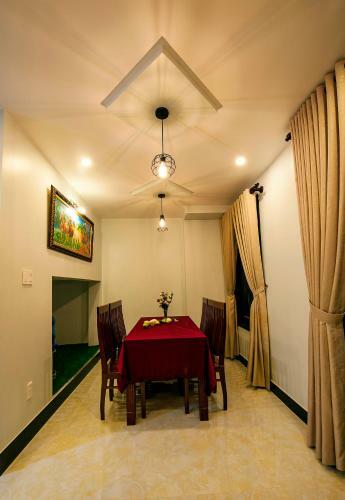 Bed & Breakfast Hue Homestay Riverside