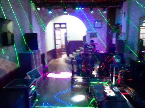 Hostal Nh� Ngh? Song Anh
