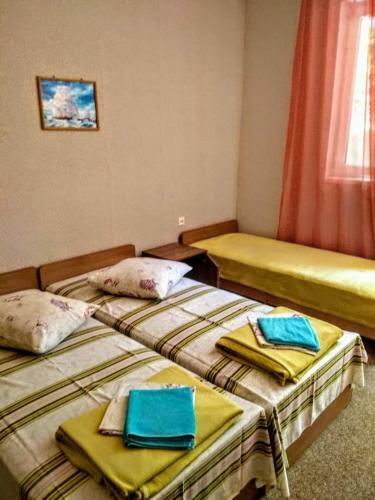 Hostal Guest House Kamelia