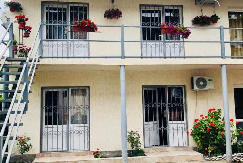 Hostal Guest House Y Morya