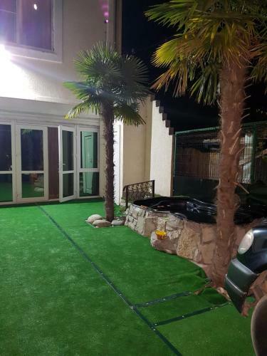 Hostal Kalina Guest House