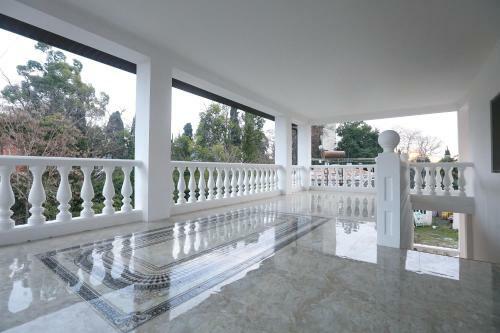 Hostal Guest House U Morya