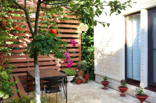 Kashtak Cottages