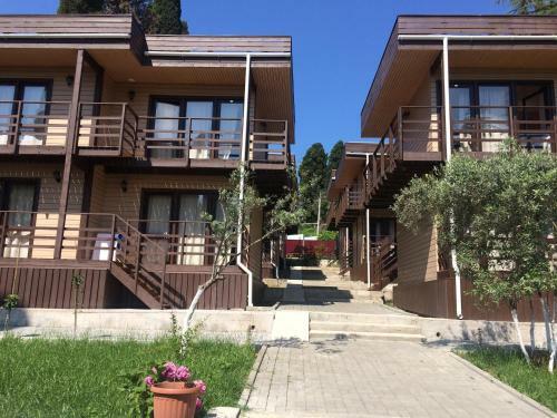 Hotel Eco Village