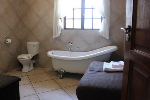 Hostal Sanloo Manor