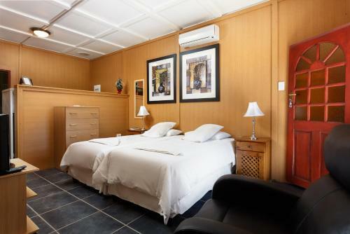 Hostal Sunrose Group Of Guesthouses