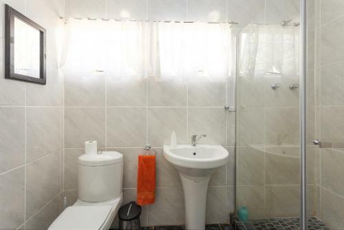 Hostal Sunrose Group Of Guesthouses