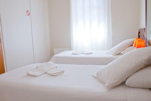 Hostal Sunrose Group Of Guesthouses